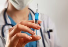 В Старых Дорогах стартовала массовая вакцинация против гриппа: где и как сделать прививку