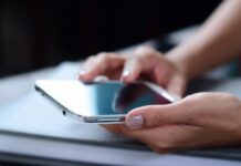 Стародорожанка хотела «заработать на бирже» и потеряла 1400 рублей