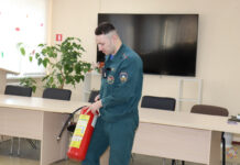 В рамках акции «За безопасность вместе» на Стародорожчине спасатели организовали ряд встреч