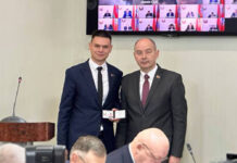 Губернатор представил коллективу Миноблисполкома начальника главного управления спорта и туризма