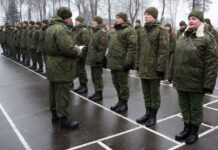 С личным составом 8-й бригады РХБ защиты и 602-й базы ремонта и хранения проведен смотр