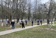 Субботник на территории Стародорожского района: от школьных дворов до ферм и предприятий